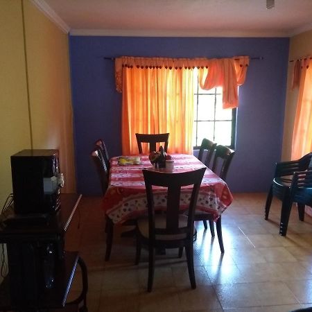 Posada Nativa Miss Casira San Andrés Extérieur photo