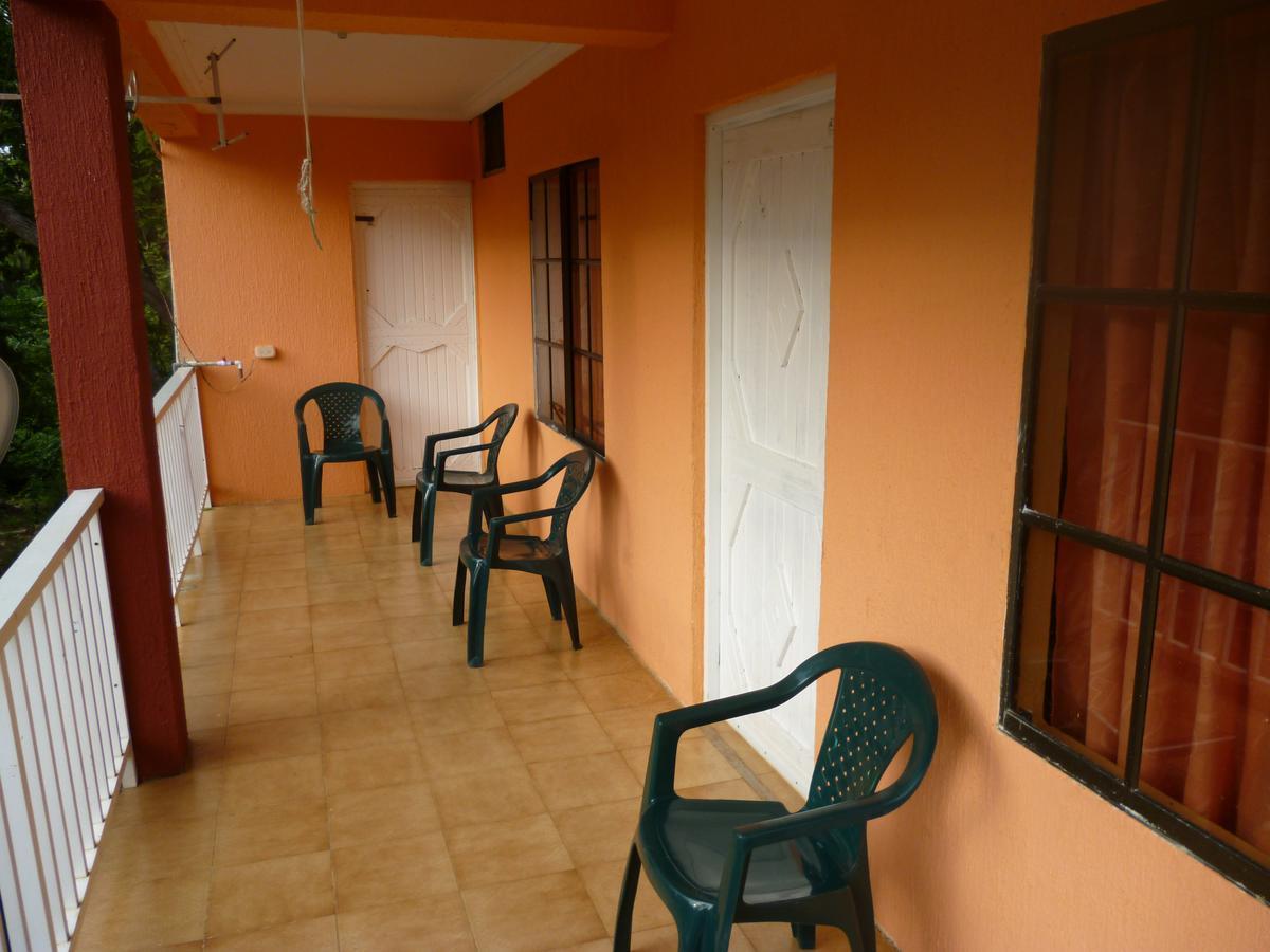 Posada Nativa Miss Casira San Andrés Extérieur photo